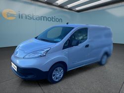 Silber Gebraucht 2021 Nissan e-NV200 Comfort Van / Kleinbus | 19.499 € (Teuer)