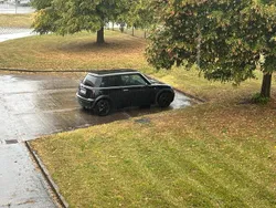 Schwarz Gebraucht 2004 Mini Cooper Kleinwagen | 2.800 € (Fairer Preis)