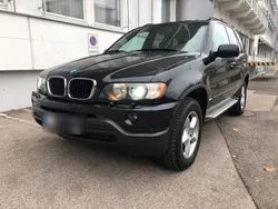 Schwarz Gebraucht 2002 BMW X5 SUV | 8.900 €
