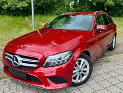 Rot Gebraucht 2018 Mercedes C200 Avantgarde Kombi | 21.800 € (Fairer Preis)