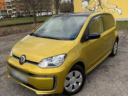 Gold Gebraucht 2021 VW e-up! Style Kleinwagen | 13.500 € (Fairer Preis)