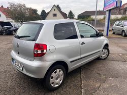 Silber Gebraucht 2008 VW Fox Kleinwagen | 2.299 € (Etwas zu teuer)