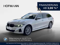 Mineralweiß metallic Gebraucht 2024 BMW 320 Shadowline Kombi | 40.438 € (Fairer Preis)