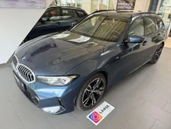 Arctic race blue metallic Gebraucht 2024 BMW 330 Performance Kombi | 43.990 € (Superpreis)