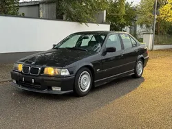 Schwarz Gebraucht 1998 BMW 318 M Sport Limousine | 5.499 €