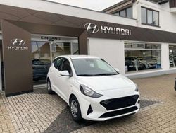 Atlas white uni Gebraucht 2024 Hyundai i10 Select Kleinwagen | 16.990 € (Fairer Preis)