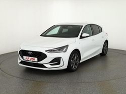 Weiß Gebraucht 2025 Ford Focus ST-Line Limousine | 21.890 € (Superpreis)