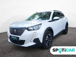 Weiß Gebraucht 2020 Peugeot 2008 Allure SUV | 14.990 € (Fairer Preis)