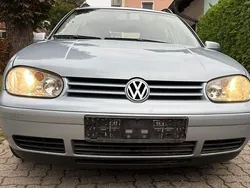 Blau Gebraucht 2004 VW Golf IV Pacific Kombi | 1.350 € (Guter Preis)
