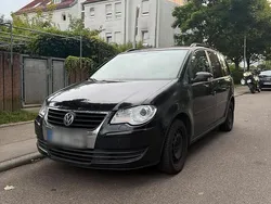 Schwarz Gebraucht 2009 VW Touran Van / Kleinbus | 2.999 € (Superpreis)