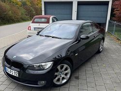 Schwarz Gebraucht 2009 BMW 320 Coupé | 9.000 € (Etwas zu teuer)