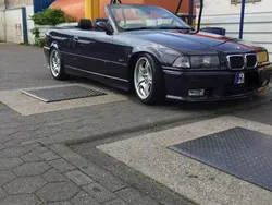 Violet Gebraucht 1995 BMW 328 Cabriolet M Sport Cabrio | 13.999 €