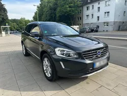 Grau Gebraucht 2015 Volvo XC60 Summum SUV | 17.400 € (Fairer Preis)