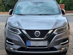 Grau Gebraucht 2019 Nissan Qashqai Tekna+ SUV | 18.600 € (Guter Preis)
