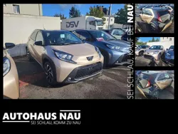 Ginger beige (4u9)/ black mica Neu 2025 Toyota Aygo Kleinwagen | 18.490 €