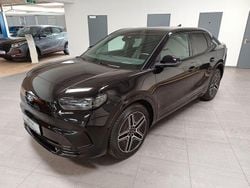 Black metallic Gebraucht 2024 Ford Capri Premium SUV | 44.950 € (Guter Preis)