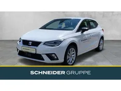 Weiß (weiß) Gebraucht 2024 Seat Ibiza FR Limousine | 22.790 € (Etwas zu teuer)