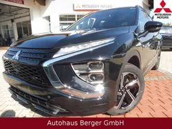 Schwarz Gebraucht 2023 Mitsubishi Eclipse Cross Select SUV | 28.980 € (Fairer Preis)