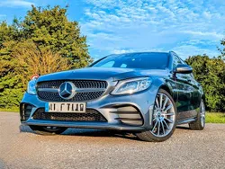 Grau Gebraucht 2019 Mercedes C200 AMG Limousine | 22.499 € (Fairer Preis)