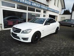 Weiß Gebraucht 2013 Mercedes C250 AMG Coupé | 8.200 € (Fairer Preis)