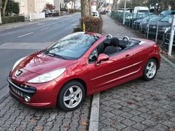 Rot Gebraucht 2008 Peugeot 207 CC Sport Cabrio | 1.700 € (Superpreis)