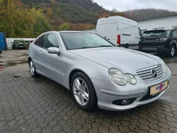 Silber Gebraucht 2004 Mercedes C230 AMG Coupé | 4.999 € (Teuer)