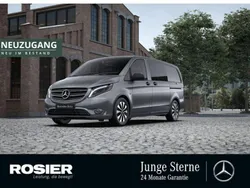 Grau / selenitgrau (metallic) Gebraucht 2023 Mercedes Vito Van / Kleinbus | 45.990 € (Teuer)