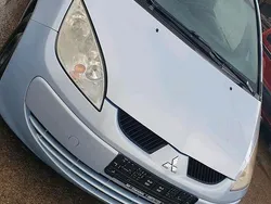 Silber Gebraucht 2005 Mitsubishi Colt Kleinwagen | 2.499 €