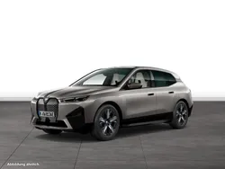 Grau Gebraucht 2024 BMW iX SUV | 64.700 €