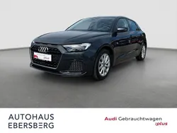 Grau Gebraucht 2022 Audi A1 Sportback Advanced Plus Kleinwagen | 20.900 € (Fairer Preis)