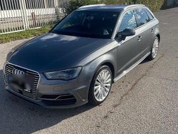 Grau Gebraucht 2015 Audi A3 e-tron Kleinwagen | 14.500 €