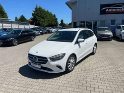 Polarweiss Gebraucht 2019 Mercedes B200 Progressive Van / Kleinbus | 18.500 € (Guter Preis)