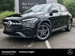Unilack nachtschwarz Gebraucht 2021 Mercedes GLA250 AMG SUV | 35.889 € (Etwas zu teuer)