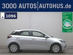 Silber Gebraucht 2020 Hyundai i20 Trend Limousine | 11.980 € (Guter Preis)