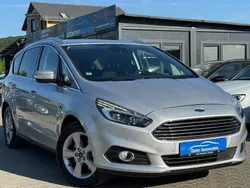 Silber Gebraucht 2016 Ford S-MAX Titanium Van / Kleinbus | 16.799 € (Etwas zu teuer)