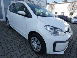 Weiss Gebraucht 2017 VW up! move up! Kleinwagen | 7.299 € (Fairer Preis)