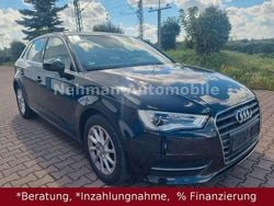 Schwarz Gebraucht 2016 Audi A3 Sportback Attraction Kombi | 8.490 € (Superpreis)