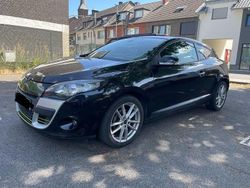 Schwarz Gebraucht 2009 Renault Mégane III Dynamique Coupé | 2.200 € (Guter Preis)