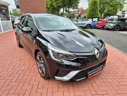 Schwarz Gebraucht 2022 Renault Clio V R.S. Limousine | 19.990 € (Etwas zu teuer)