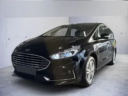 Schwarz Gebraucht 2022 Ford S-MAX Titanium Van / Kleinbus | 28.989 € (Fairer Preis)