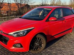 Rot Gebraucht 2019 Hyundai i20 Active Kleinwagen | 15.250 € (Fairer Preis)