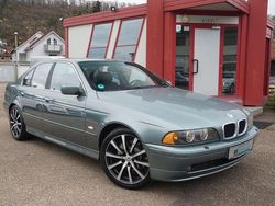 Grau Gebraucht 2002 BMW 530 Sport Line Limousine | 3.650 € (Superpreis)