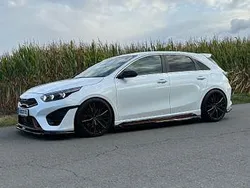 Weiß Gebraucht 2023 Kia Ceed GT Limousine | 34.000 € (Teuer)