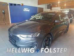 Grau Neu 2025 Ford Focus Titanium Limousine | 26.990 € (Guter Preis)