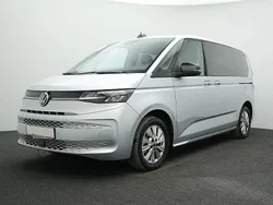 Silber Gebraucht 2023 VW T7 Life Van | 53.489 € (Guter Preis)