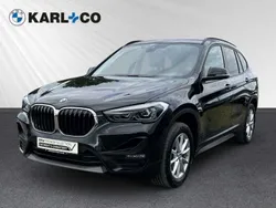 Schwarz Gebraucht 2022 BMW X1 Advantage SUV | 23.478 € (Fairer Preis)
