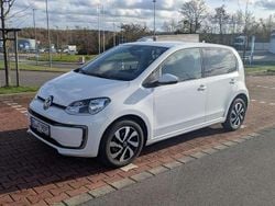 Weiß Gebraucht 2021 VW e-up! United Kleinwagen | 13.250 € (Fairer Preis)