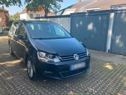 Schwarz Gebraucht 2015 VW Sharan Cup Van / Kleinbus | 18.500 € (Fairer Preis)