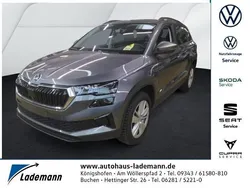 Grau Gebraucht 2024 Skoda Karoq Selection SUV | 31.429 € (Fairer Preis)