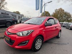 Rot Gebraucht 2013 Hyundai i20 Kleinwagen | 5.790 € (Fairer Preis)